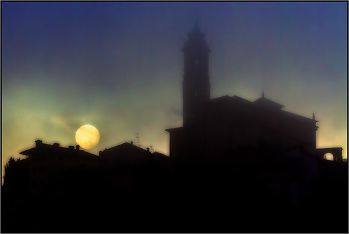 italia chiesa piemonte sole nebbia trivero beppeverge