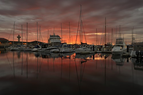 seascape sunrise landscape boats dawn harbour australia tasmania hobart waterscape cruiseliner dockbay caviardreams nikond800 yhachts sailsevenseas