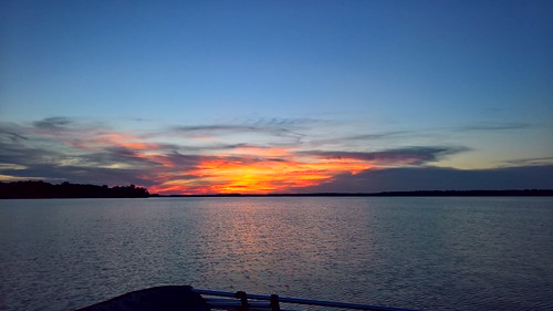 lumia950 lumia950dualsim sunset lake pelicanlake minnesota pelicanlakeminnesota water reflection peaceful