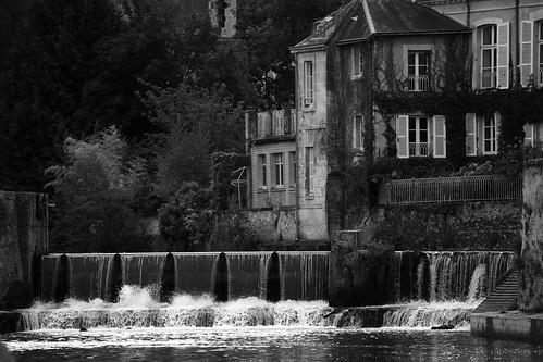 vendôme leloir loiretcher rivière gothique eau monochrome noiretblanc cascade ville 41 7qwf