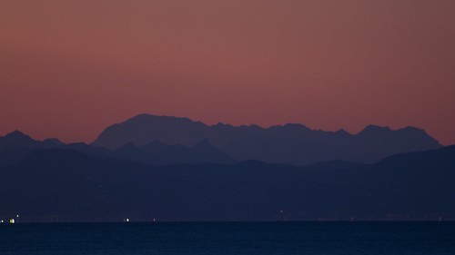 sunrise amanecer tarifa rif straitofgibraltar estrechodegibraltar جبال rifrange الريف‎