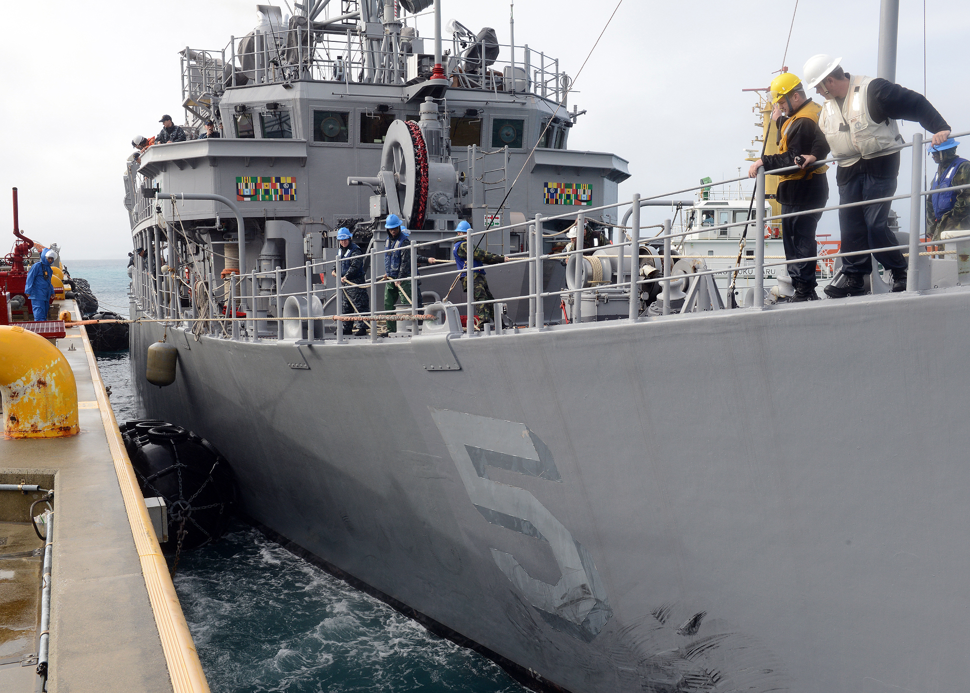 USS Guardian Runs Aground in the Sulu Sea | Commander, U.S. Pacific Fleet
