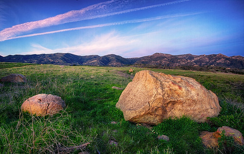 pink blue sunset mountains green grass rock santabarbara sandstone boulders hdr sigma1020mm hdrunlimited hdrextremes hdraddicted canon7d sanmarcospreserve
