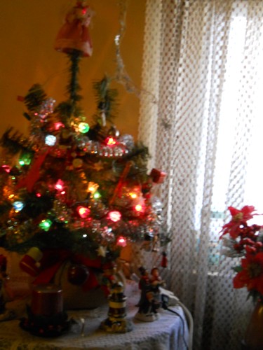 tree christmas lights menominee uppermichigan