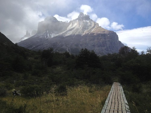 chile patagonia mountain southamerica landscape path w horns torresdelpaine cuernos wtrek wroute