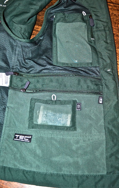 inside pockets of a scottevest travel vest for women