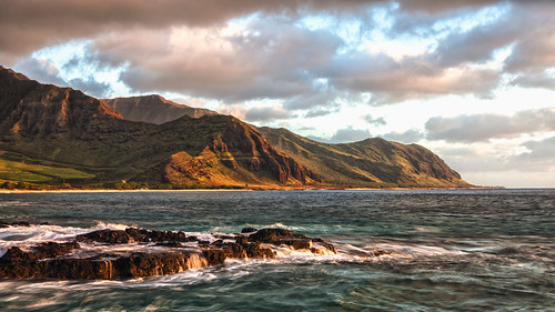 ocean sunset usa nature clouds landscape hawaii coast rainbow oahu pacificocean coastline canon2470f28 2013 kaenastatepark