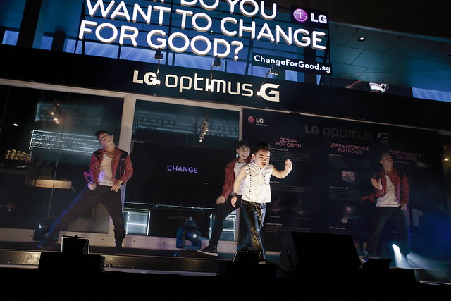Little Psy performing Big Bang’s Fantastic Baby at the opening of LG’s G-Café