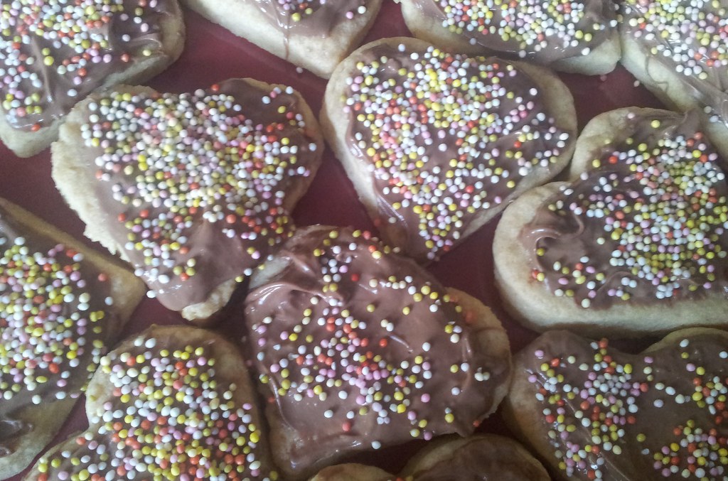 , Simple Chocolate Heart Biscuits