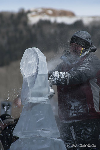 cold ice festival saw nikon colorado chainsaw carving icecarving cripplecreek d60 2013