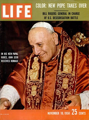 LIFE November 10, 1958 (1) - NEW POPE TAKES OVER