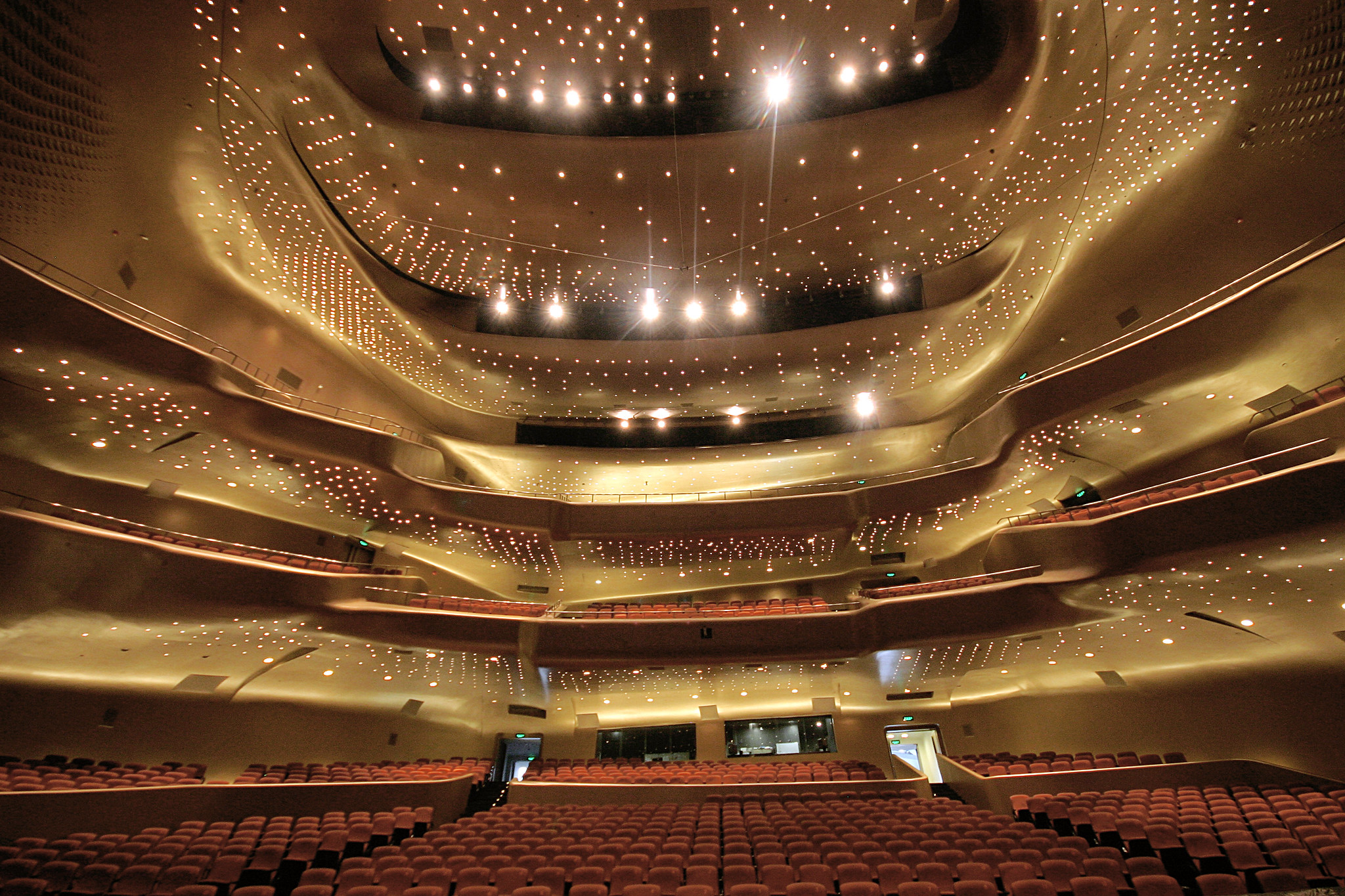 The interior of the Guangzhou Opera House 2048×1365 By Zaha Hadid