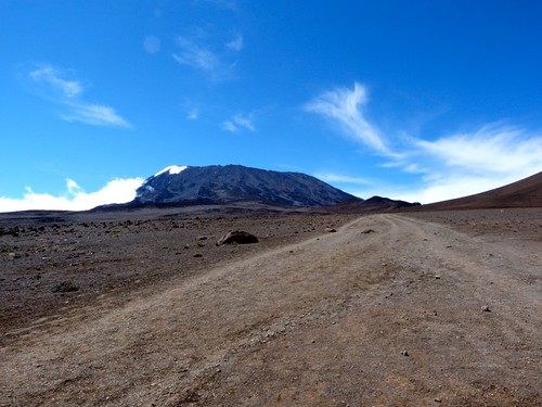 sky mountain kilimanjaro beautiful clouds landscape tanzania scenery path bluesky kibo
