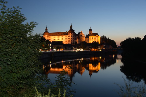 neuburg donau castle bluehour sunset evening bayern