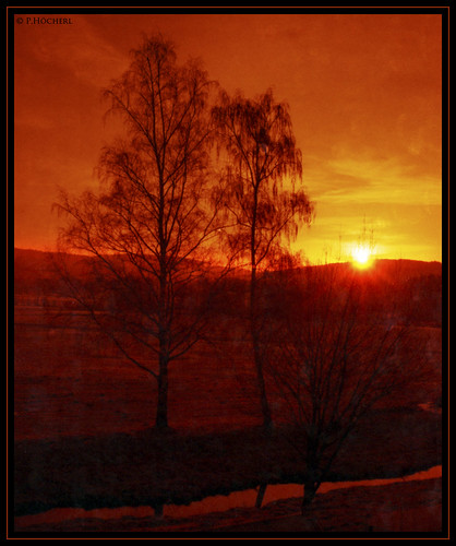 film analog sunrise germany bayern bavaria minolta dynax sonnenaufgang oberpfalz weiden 7000i redscale upperpalatinate mygearandme