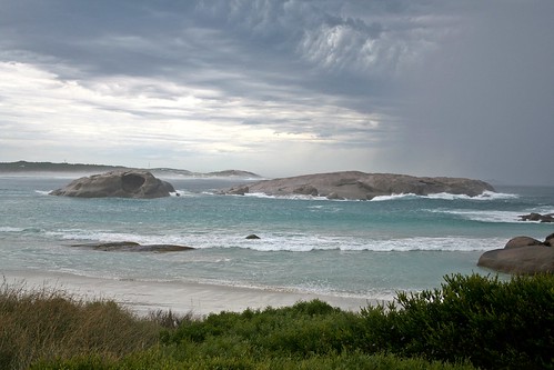 storm rain islands wa westernaustralia stormclouds esperance approachingstorm twilightbeach southwestaustralia