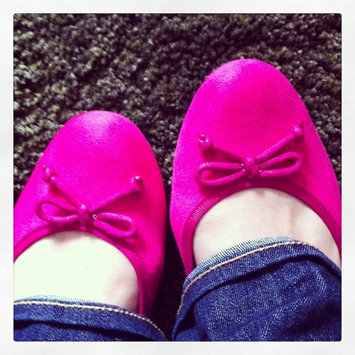 I am so in love with my new #pink #shoes.