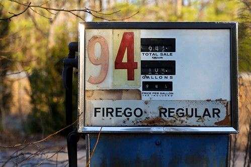abandoned virginia rust decay gas gasstation americana petrol cheap fuel gaspump stonycreek firego