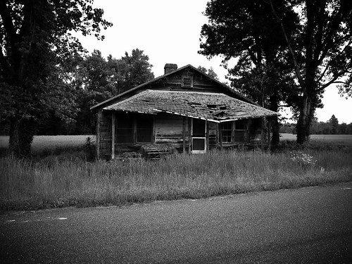 blackandwhite house abandoned northcarolina shack wade abandonedhome sharecropper cumberlandcounty oncewashome lovickroad