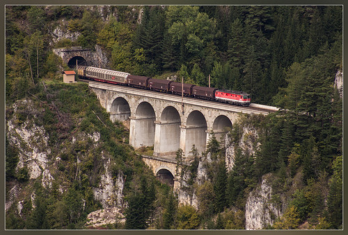 train austria scenic zug tunnel viaduct bahn klause trein semmering viaduc obb loweraustria 1144 viadukt breitenstein semmeringbahn polleros krausel semmeringkurort