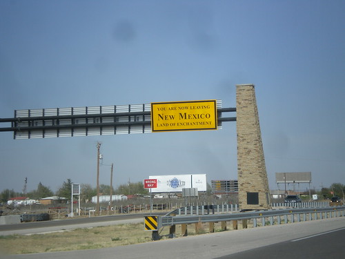 newmexico sign overhead welcomesign stateline us180 biggreensign us62 leacounty