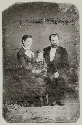 Tintype family of three