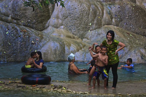 posing in the Sai Yok Noi waterfall