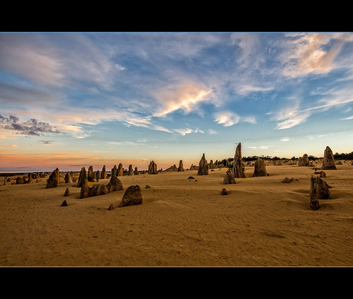 nambungnationalpark thepinnacles sunrise sand sandstone clouds yellowsand australia westernaustralia