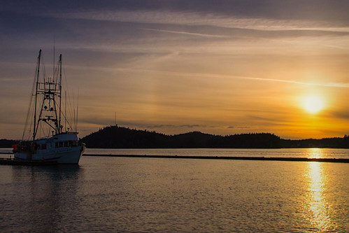 ocean sunset coast boat fishing britishcolumbia floats princerupert