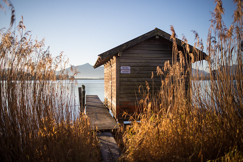 canon 6d chiemsee rimsting bayern germany de sunrise lake jetty cottage boat house alps alpen berge mountains