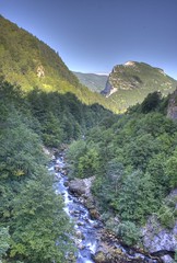 The Ecouge Canyon Image