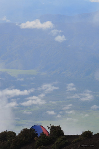 sumatra indonesia montagnes tente volcan jambi kerinci gunungkerinci