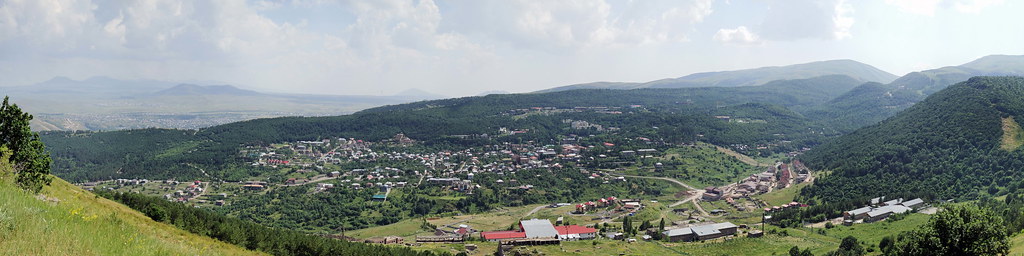 Tsaghkadzor, view from mt. Tsaghkadzor, 2011.07.14 (2)