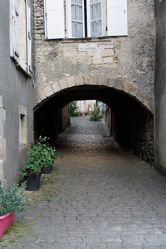 rue street anglessurl’anglin aquitainelimousinpoitoucharen france aquitainelimousinpoitoucharentes fra