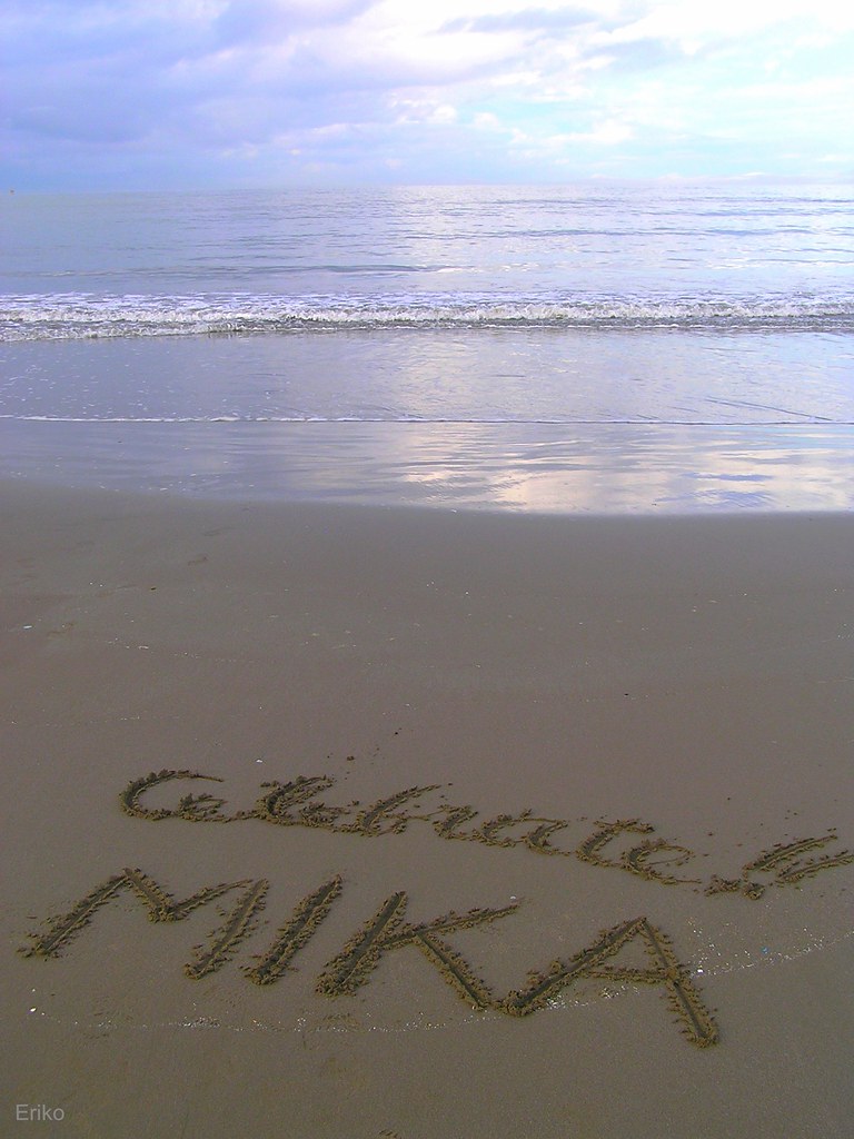 2012.08.18 Celebrate !! MIKA