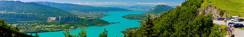 blue mountain lake alps annecy water de la lac clean savoie col haute forclaz