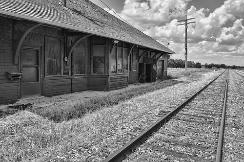 canada abandoned station train emerson pod tracks manitoba cprail photooftheday bwversion borderfilms ©dougmurrayproductions july262012