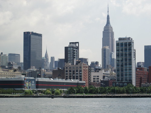 Manhattan view from Hudson River, NYC. Nueva York