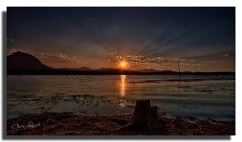 sunset australia queensland rays hdr sigma1020 lakemoogerah canon7d oloneophotoengine