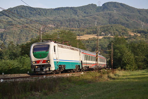 italia trains railways fs alessandria trenitalia treni ferrovie rigoroso carrozzeesci e402b112