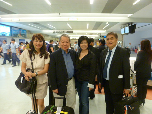 Annie Tan-Yee, Tony Lopa, Beth Lee & Carlo Aquino