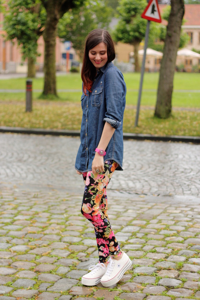 Floral Leggings, Flatforms and a Bajillion Babies - THE STYLING DUTCHMAN.