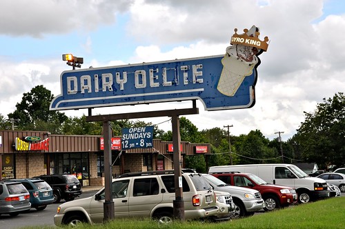 Dairy Delite Sign