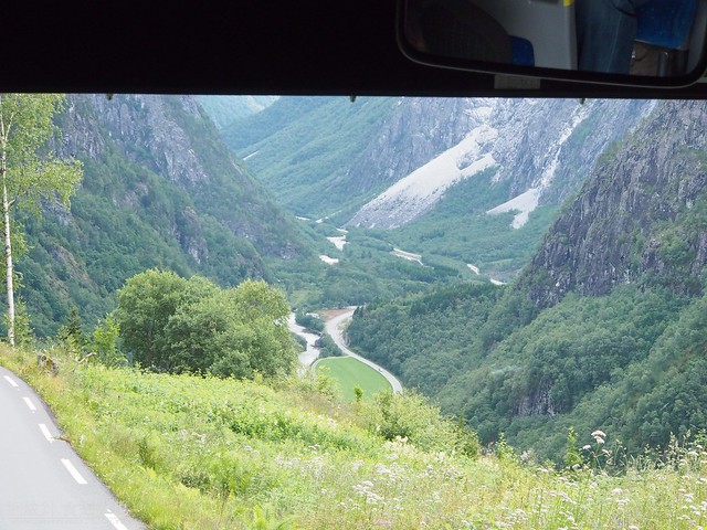 Norway in s Nutshell: bus from Voss to Gudvangen