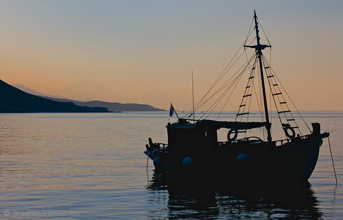 sunrise dawn harbour greece crete coastline rigging loutro canonef50mmf14usm atanchor