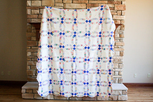 Vintage Double Wedding Ring Quilt by Jeni Baker