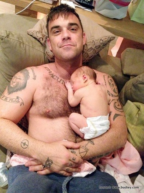 Showbiz_Robbie_Williams_Wife_Baby