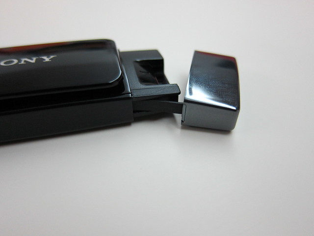 Sony MW1 Smart Wireless Headset Pro - Front Micro SD Card Slot