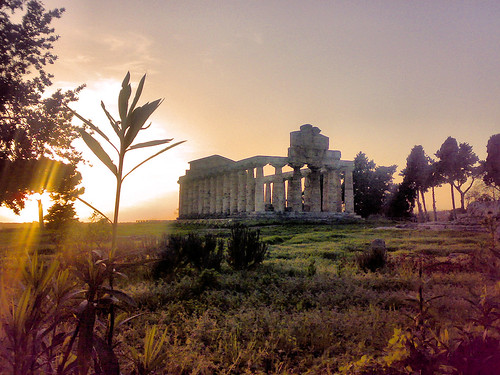 sunset italy geotagged greek temple italia campania magnagraecia athena paestum romans ceres tempio cerere atena geo:lat=4042425027987878 geo:lon=15006251335144043