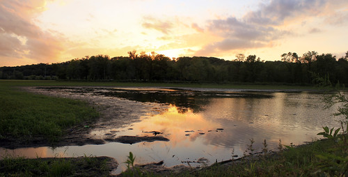sunset sky water clouds reflections wetlands themonthlyscavengerhunt iwishiwas bartonvilleillinois 0912sh8